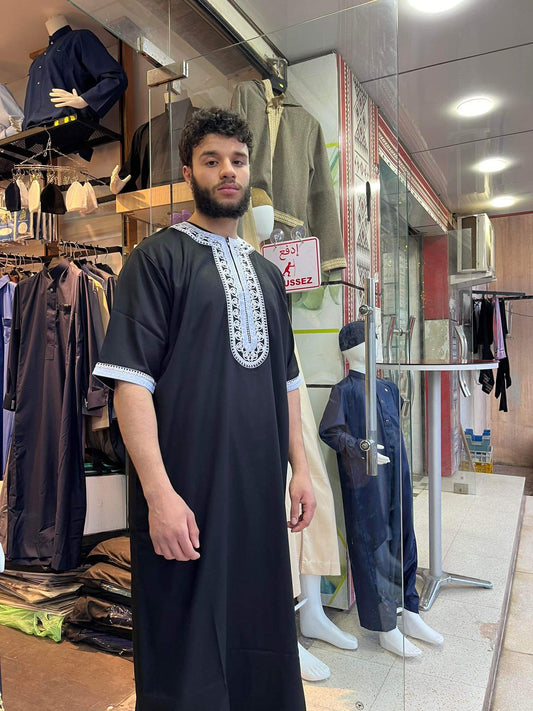 قميص الفارس أسود